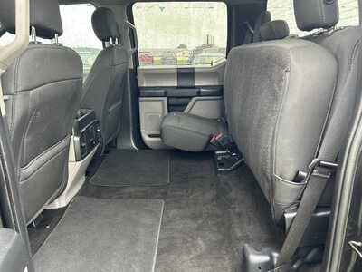 2019 Ford F150 Crew Cab, $1. Photo 7