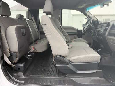 2017 Ford F250 Ext Cab, $21995. Photo 7