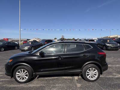 2018 Nissan Rogue, $1. Photo 3