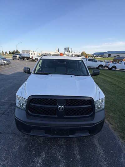 2015 RAM 1500, $13495. Photo 2