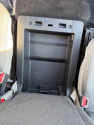 2015 Ford F150 Crew Cab, $1. Photo 10