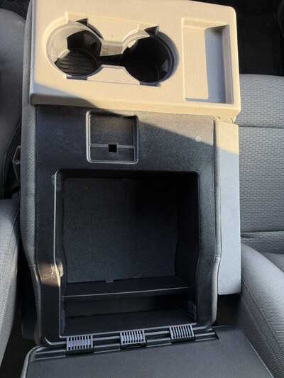 2015 Ford F150 Crew Cab, $1. Photo 11