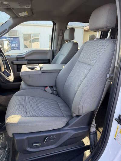2015 Ford F150 Crew Cab, $1. Photo 12