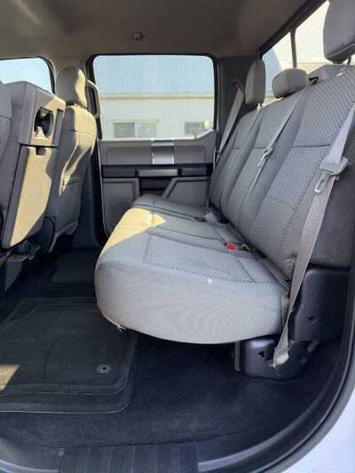 2015 Ford F150 Crew Cab, $1. Photo 7
