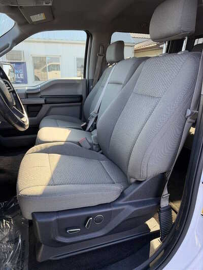 2015 Ford F150 Crew Cab, $1. Photo 9