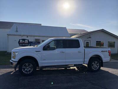 2015 Ford F150 Crew Cab, $1. Photo 1