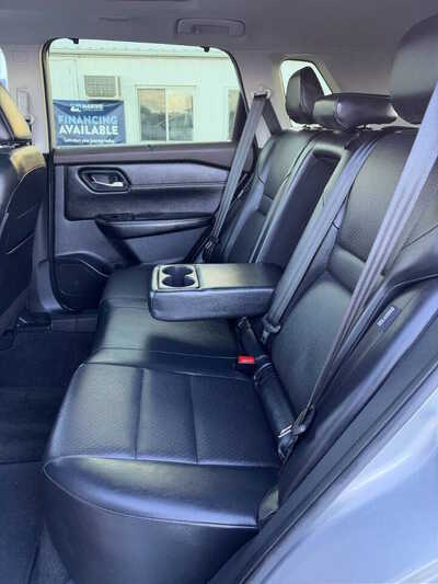 2023 Nissan Rogue, $1. Photo 10