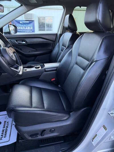 2023 Nissan Rogue, $1. Photo 12