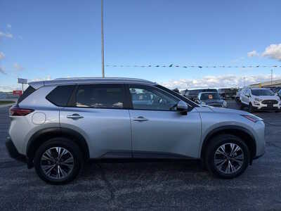 2023 Nissan Rogue, $1. Photo 4