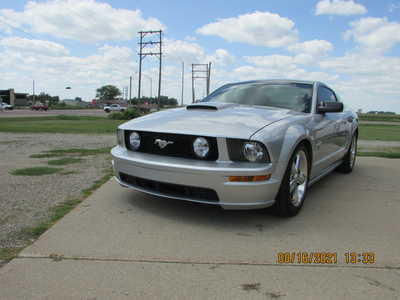 2009 Ford Mustang, $22950. Photo 3