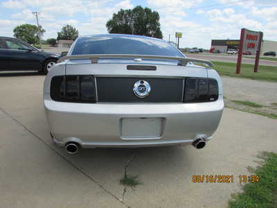 2009 Ford Mustang, $22950. Photo 5