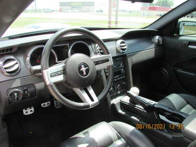 2009 Ford Mustang, $22950. Photo 8