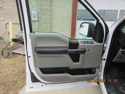 2018 Ford F150 Ext Cab, $11900. Photo 10