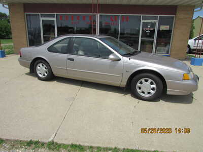1995 Ford Thunderbird, $6995. Photo 5