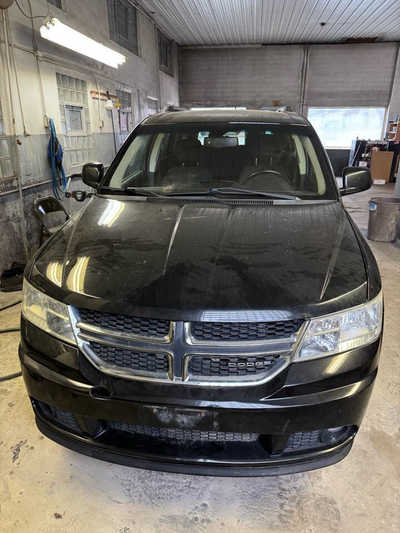 2011 Dodge Journey, $4995. Photo 2