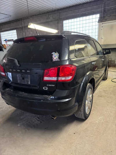 2011 Dodge Journey, $4995. Photo 4