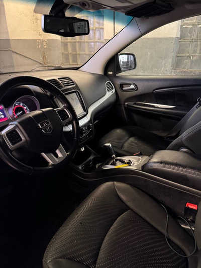 2011 Dodge Journey, $4995. Photo 8