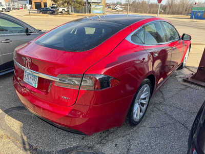 2018 Tesla Model S, $24995. Photo 2