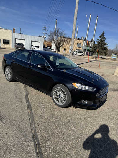 2016 Ford Fusion, $5995. Photo 2