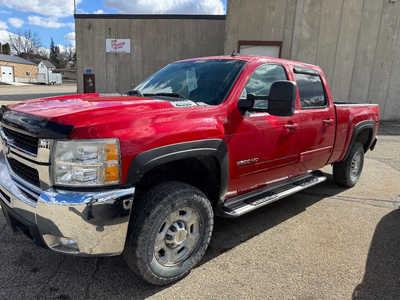 2010 Chevrolet 2500 Crew Cab, $9995. Photo 1