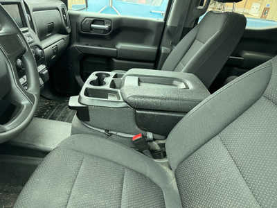 2021 Chevrolet 1500 Crew Cab, $21995. Photo 6