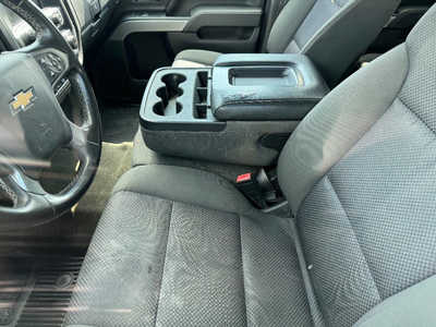 2015 Chevrolet 1500 Crew Cab, $11995. Photo 12