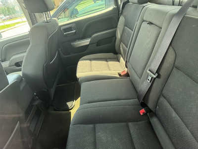 2015 Chevrolet 1500 Crew Cab, $11995. Photo 9