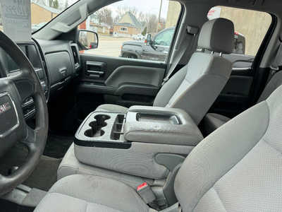 2016 GMC 1500 Ext Cab, $10995. Photo 4