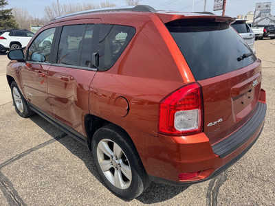 2012 Jeep Compass, $3995. Photo 2
