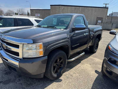 2010 Chevrolet 1500 Reg Cab, $6995. Photo 3