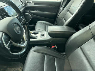 2020 Jeep Grand Cherokee, $25995. Photo 5