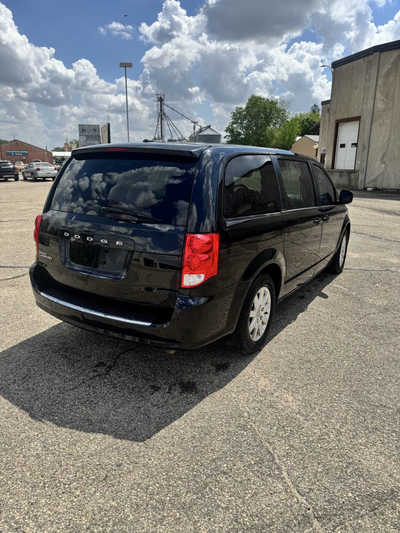 2018 Dodge Caravan, Grand, $7995. Photo 5