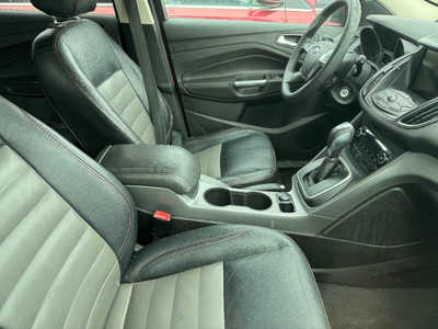 2013 Ford Escape, $2995. Photo 4