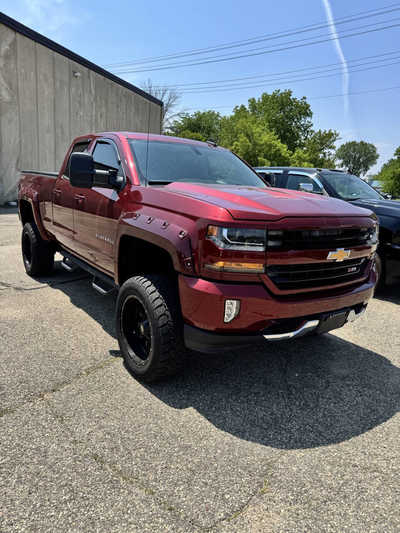 2016 Chevrolet 1500 Ext Cab, $19995. Photo 2