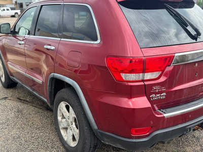 2012 Jeep Grand Cherokee, $8995. Photo 2
