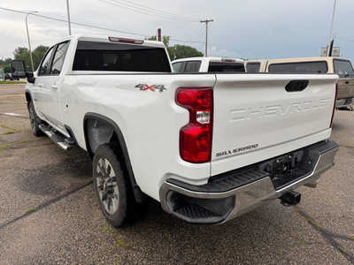 2024 Chevrolet 2500 Crew Cab, $39995. Photo 7