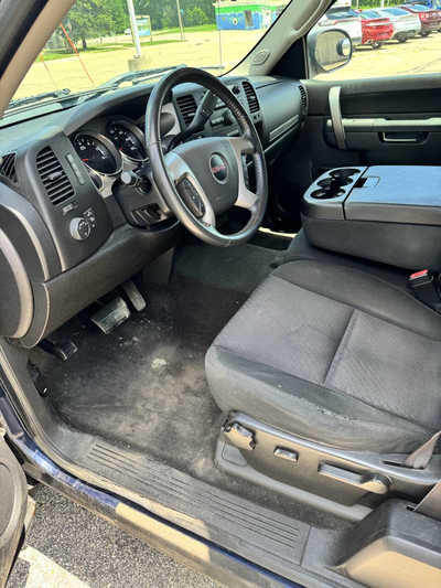 2012 GMC 1500 Ext Cab, $8995. Photo 6