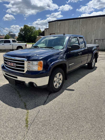 2012 GMC 1500 Ext Cab, $8995. Photo 1