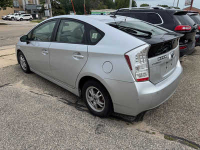 2011 Toyota Prius, $4995. Photo 2