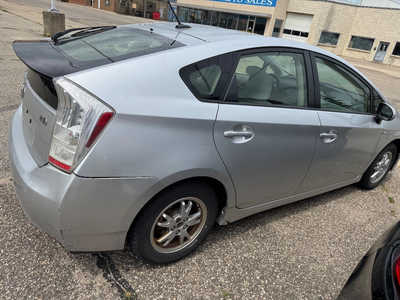 2011 Toyota Prius, $4995. Photo 6