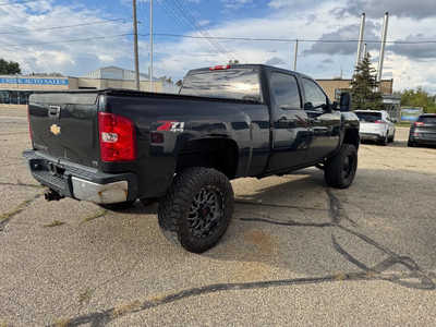 2008 Chevrolet 2500 Crew Cab, $9995. Photo 7