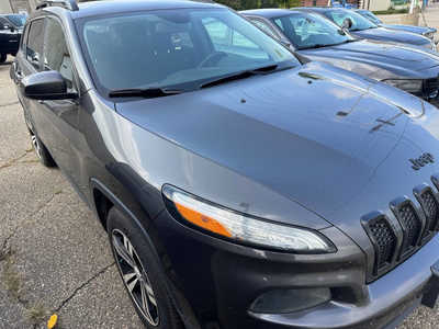 2015 Jeep Cherokee, $7995. Photo 2