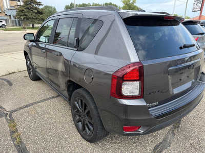 2015 Jeep Compass, $7995. Photo 3