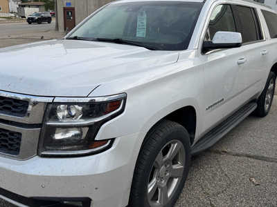 2017 Chevrolet Suburban, $12995. Photo 2