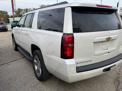 2017 Chevrolet Suburban, $12995. Photo 4
