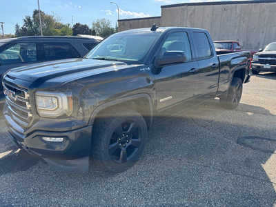 2017 GMC 1500 Crew Cab, $13995. Photo 1