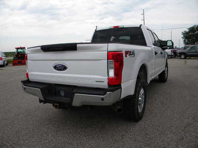 2017 Ford F250 Crew Cab, $26495. Photo 5
