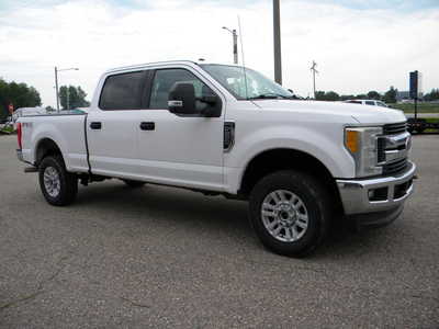 2017 Ford F250 Crew Cab, $26495. Photo 8