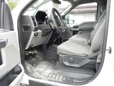 2017 Ford F250 Crew Cab, $26495. Photo 10