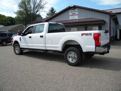 2018 Ford F350 Crew Cab, $24995. Photo 3